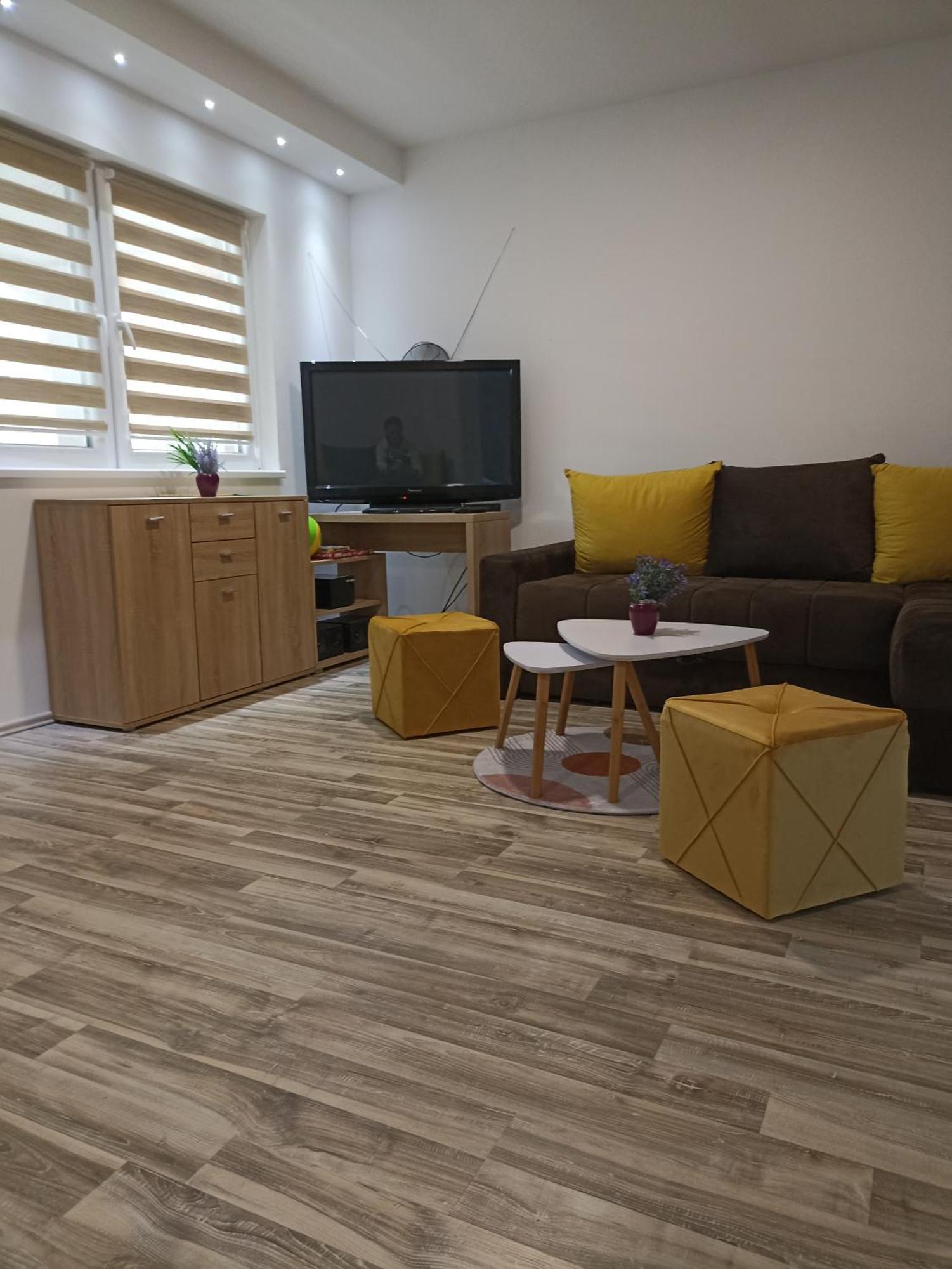 Vikendica Apartments Dunav Ms Celarevo Екстериор снимка