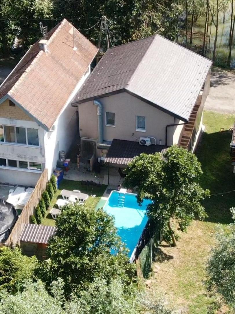 Vikendica Apartments Dunav Ms Celarevo Екстериор снимка
